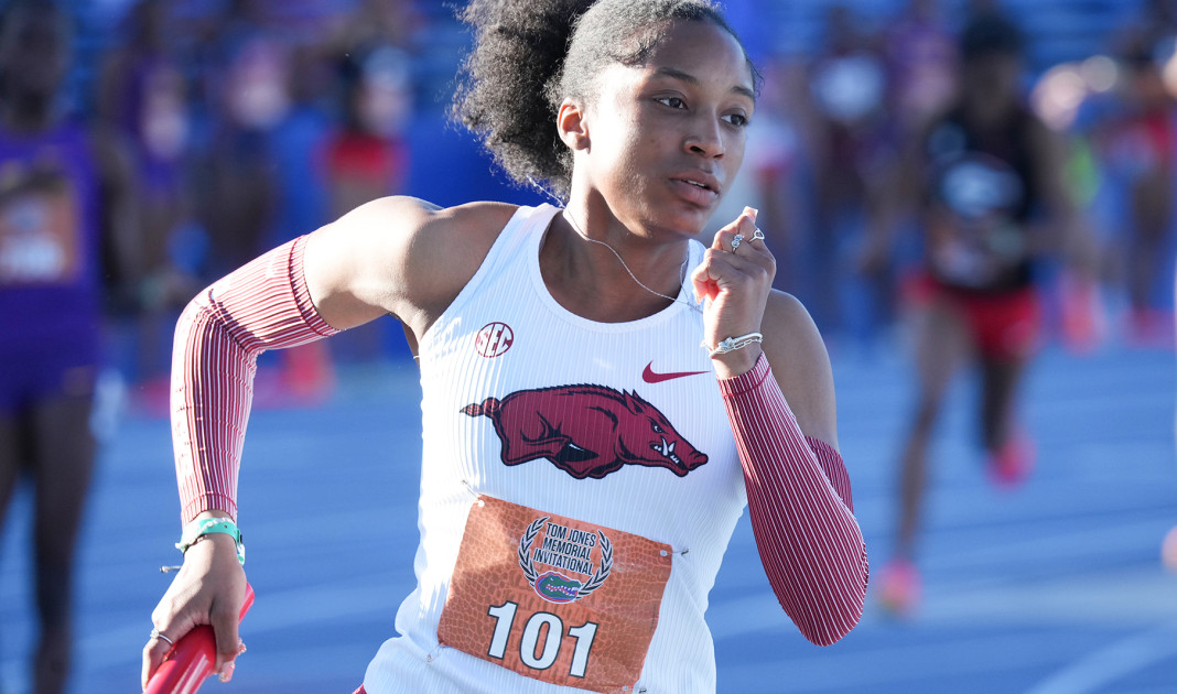 Arkansas Freshman Kaylyn Brown Shines with WorldLeading 400m Win at