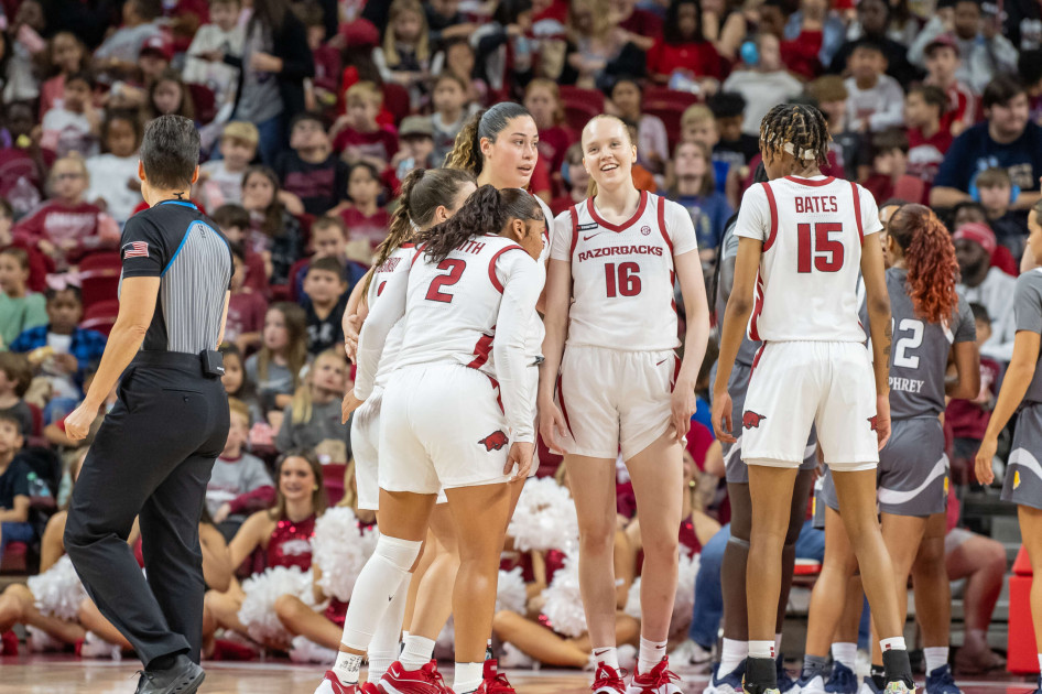 Hogs Host UT-Arlington for Salute to Service Game