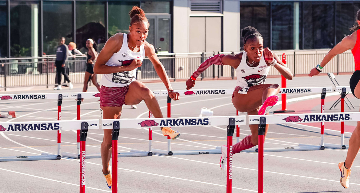 Razorbacks and Alums Set Records at Arkansas Twilight Event