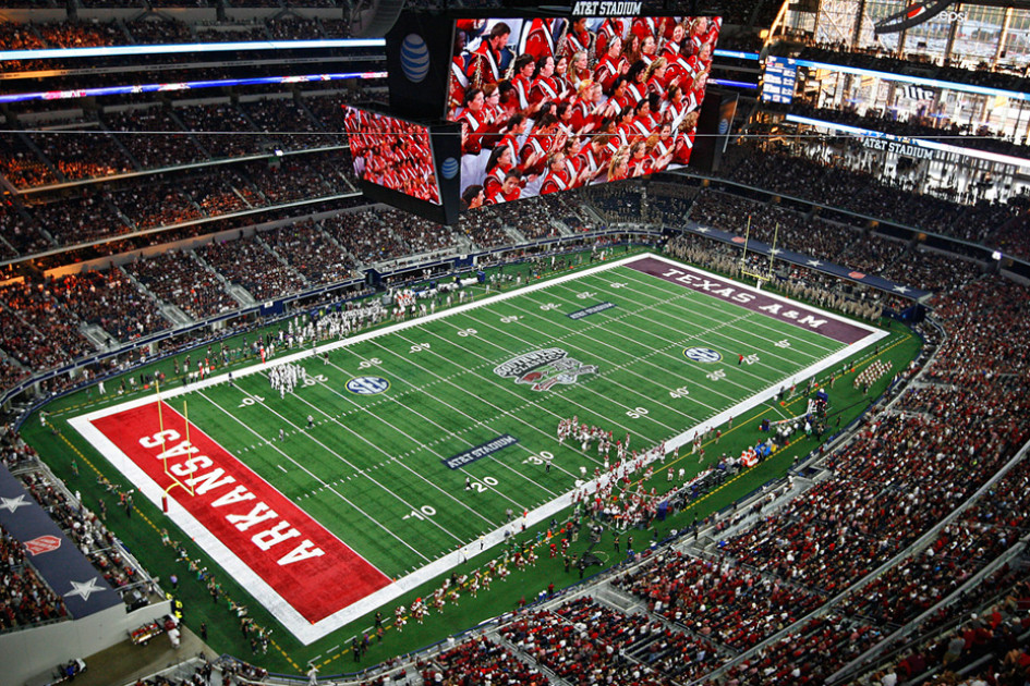 AT&T Stadium - AT&T Stadium Tours, presented by SeatGeek, give NFL fans an  experience of a lifetime. Spend Memorial Day weekend enjoying activities on  the same field that the Dallas Cowboys play