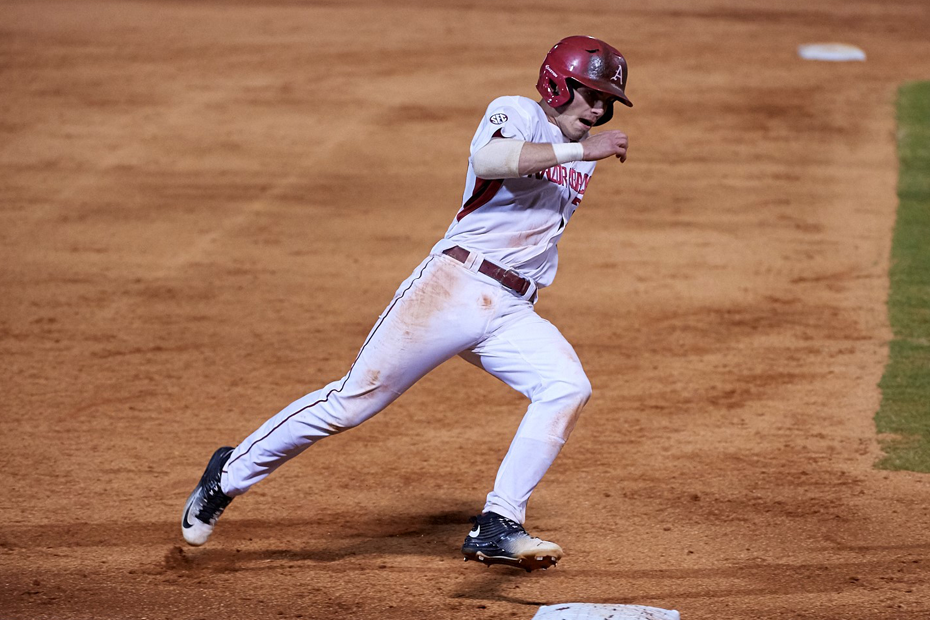 Florida Gators beat Arkansas in A.J. Puk's return