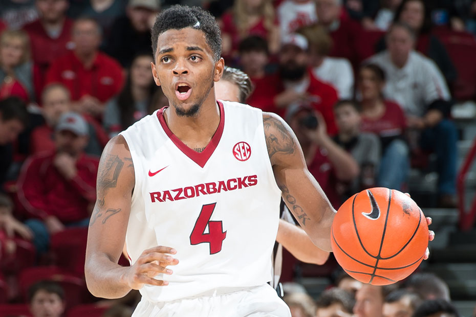 Arkansas Takes Aim At Sixth Straight SEC Victory | Arkansas Razorbacks