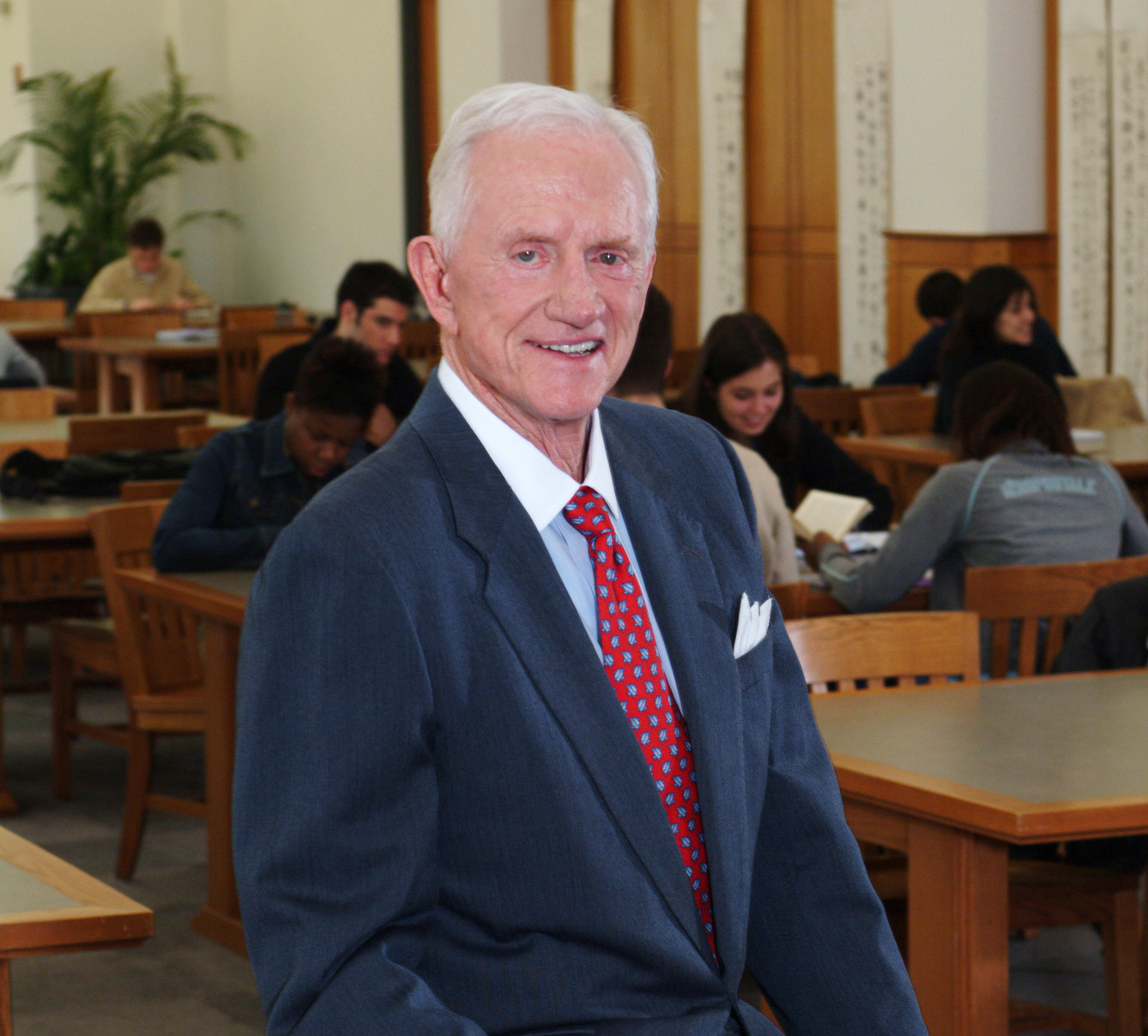 Frank Broyles Remembered For Strong Support of U of A Academics ...