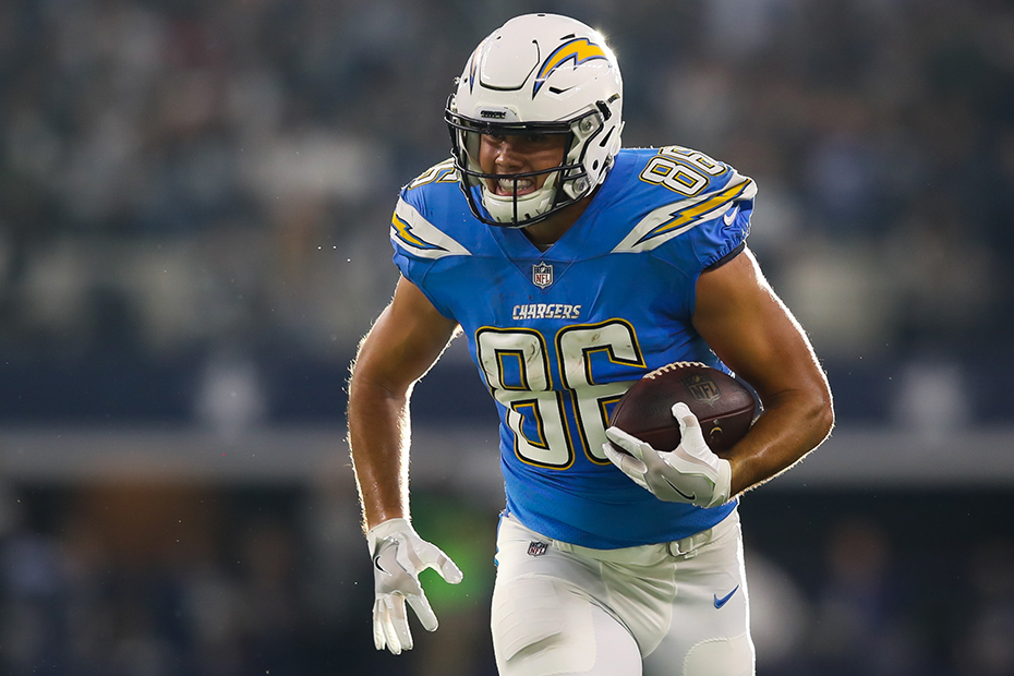 LA Chargers: All Eyes On Hunter Henry