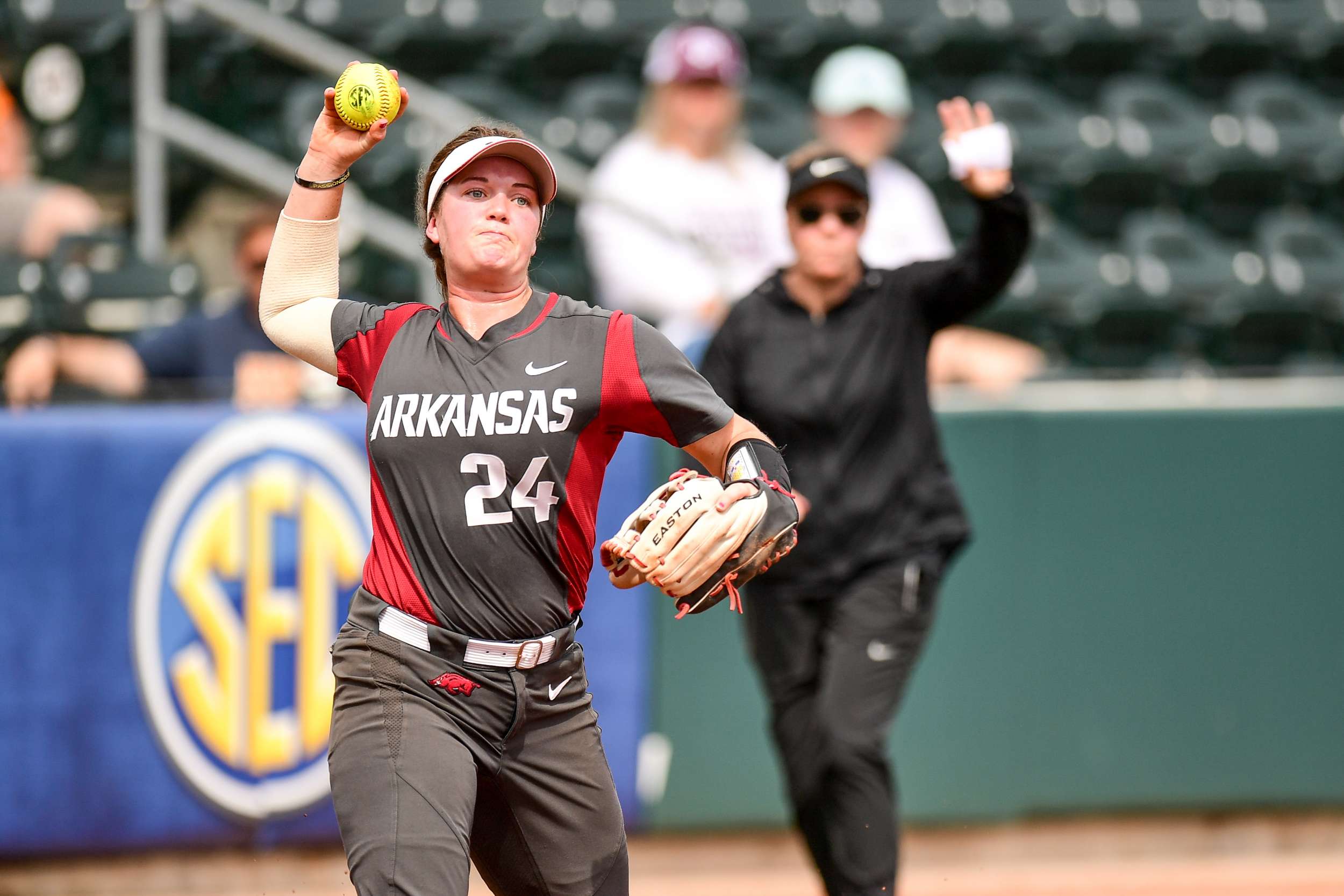 Georgia Baseball secures spot in SEC Tournament with win over LSU