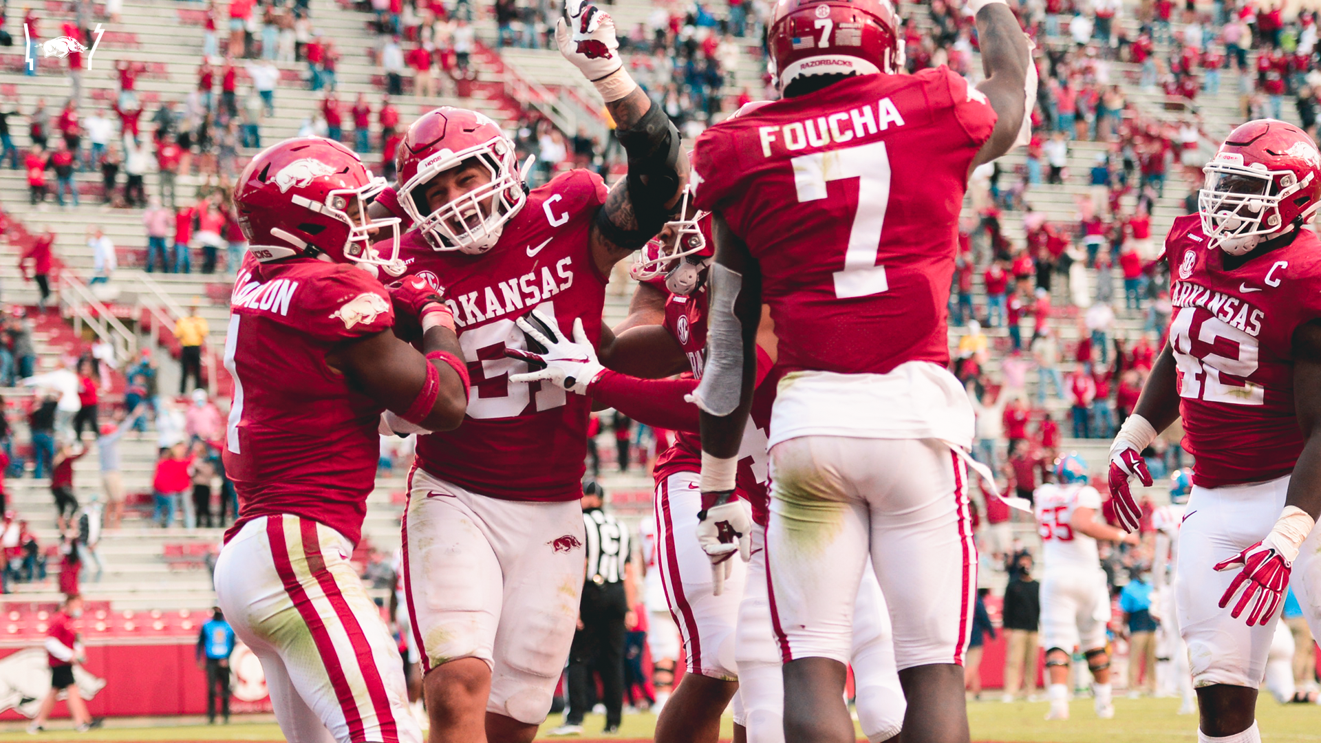 Defense Dominates, Arkansas Overpowers Ole Miss, 3321 Arkansas