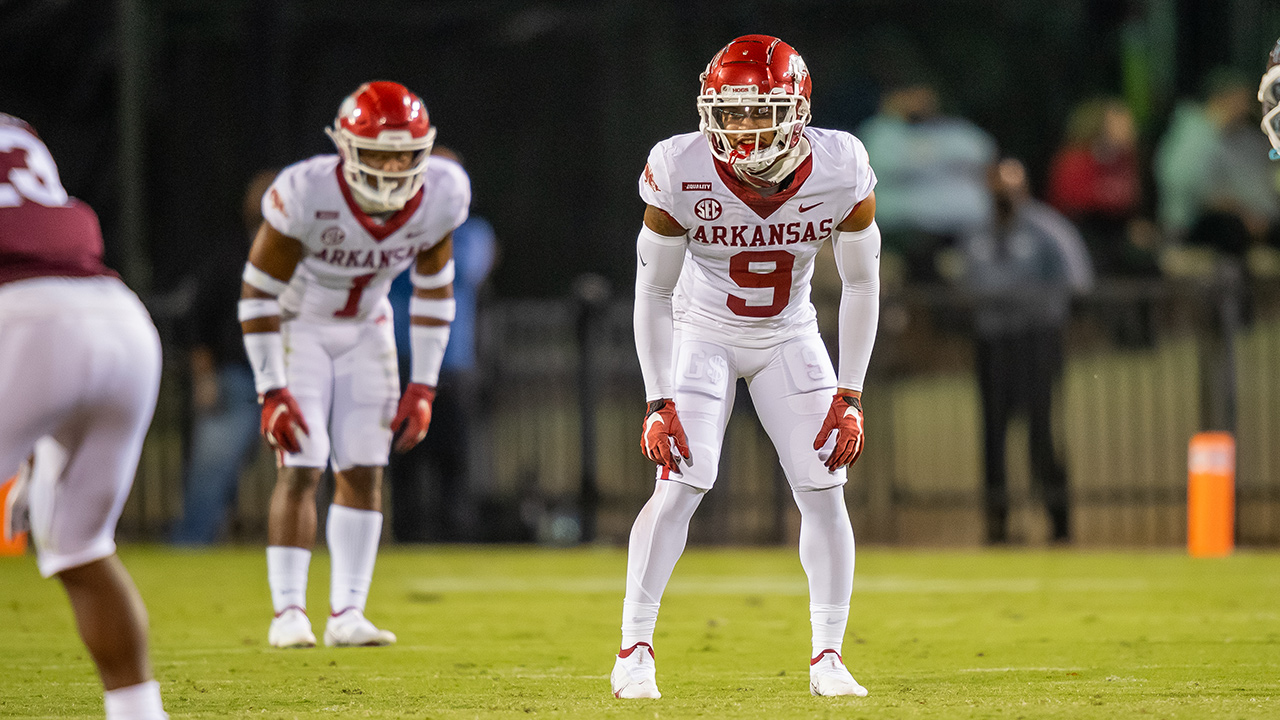 Former Arkansas Razorbacks in the NFL Report - 2020 Week 15 - Hunter Henry,  Dre Greenlaw, Randy Ramsey, Frank Ragnow