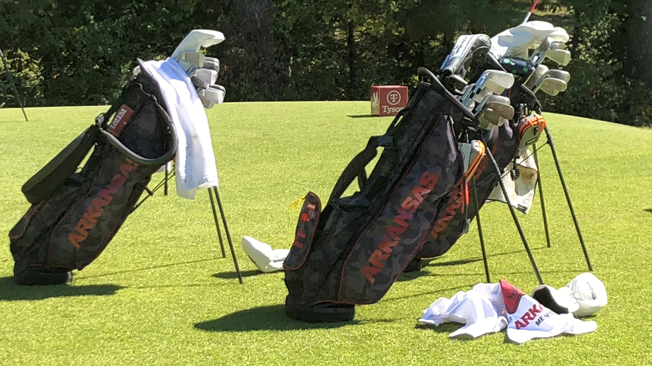 Razorback MGolf Excels in Classroom Arkansas Razorbacks pic