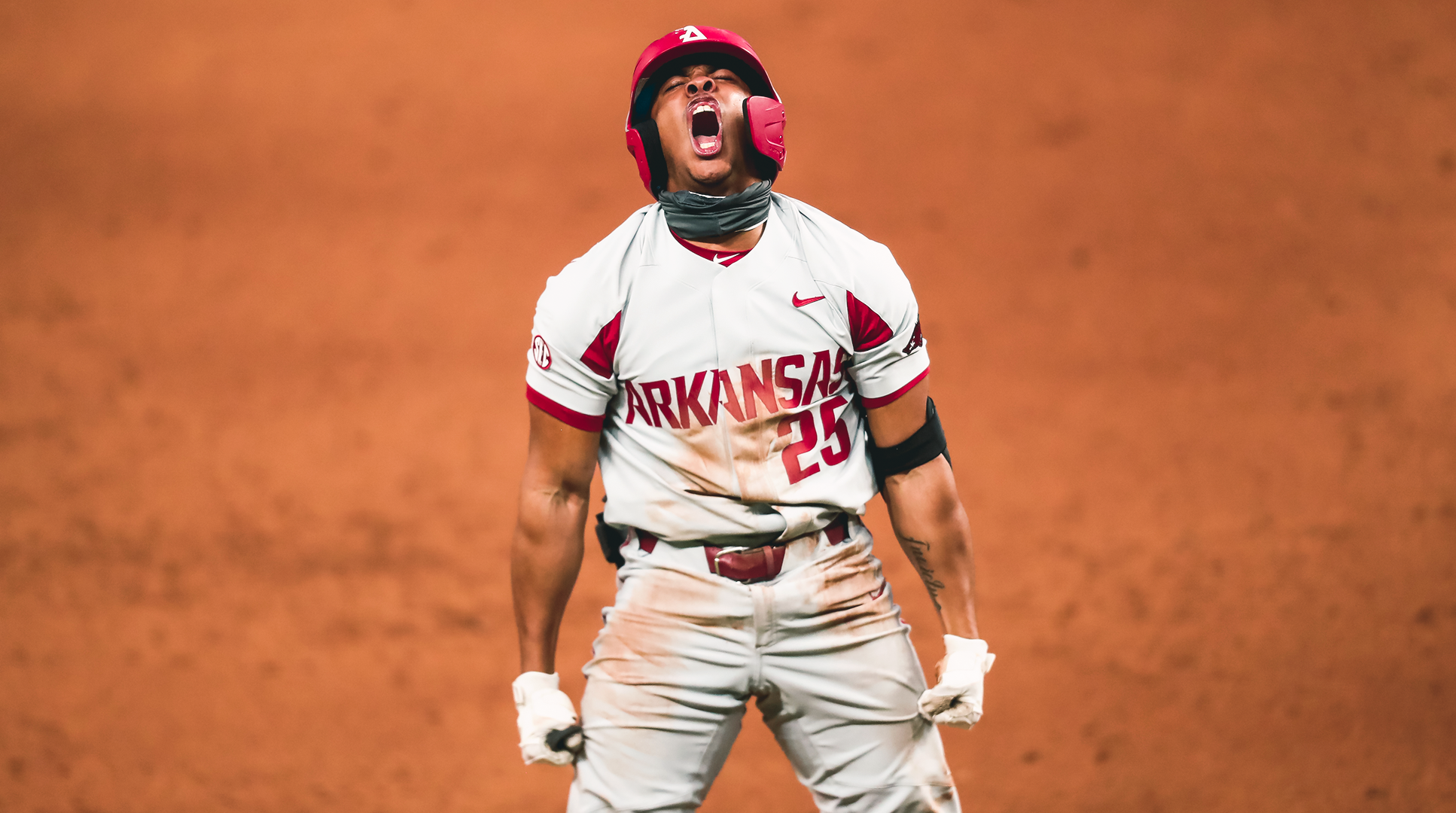 Hogs Complete Texas Trifecta Sweep