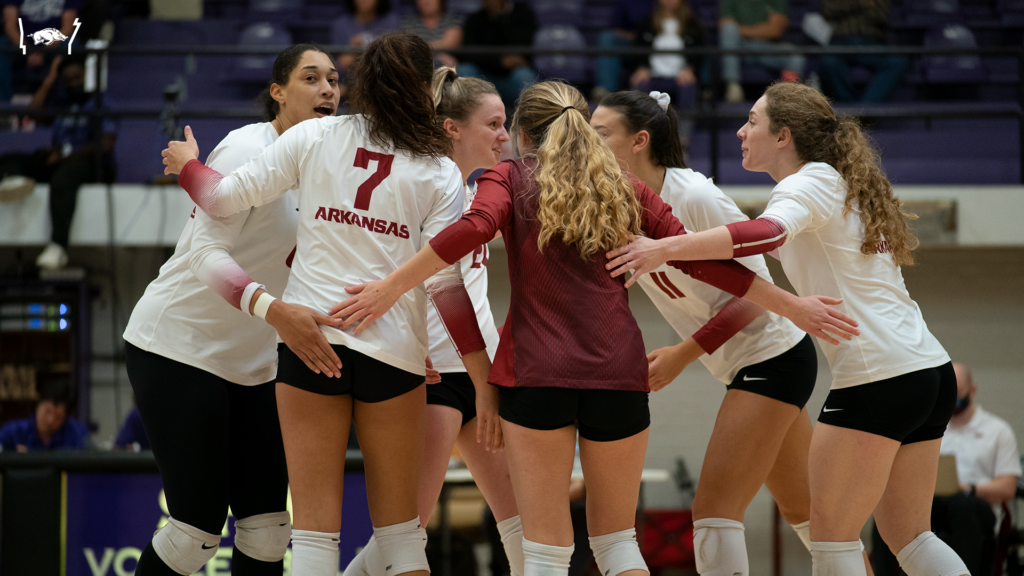Arkansas Advances to Third Round of NIVC with Sweep of SFA