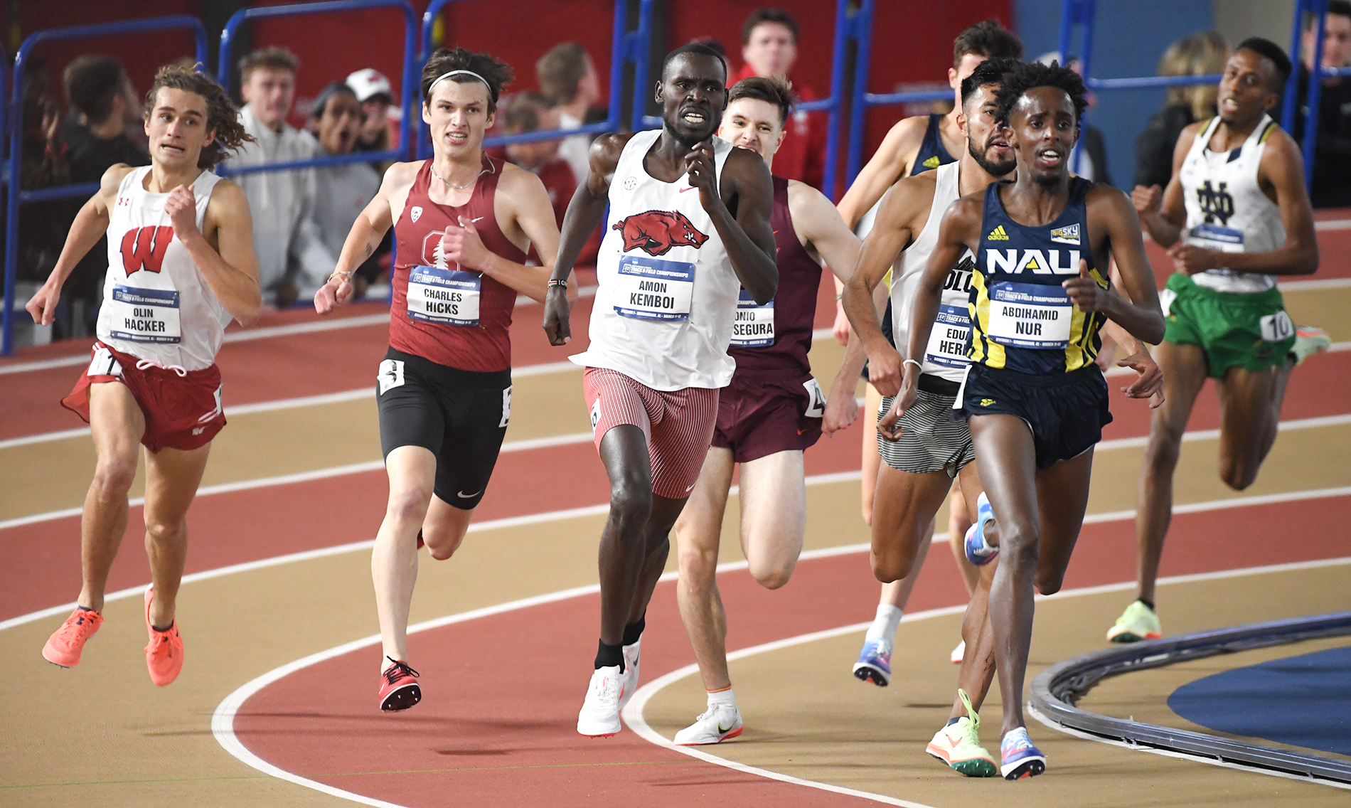 Stanford Invitational opens outdoor campaign for Razorback distance