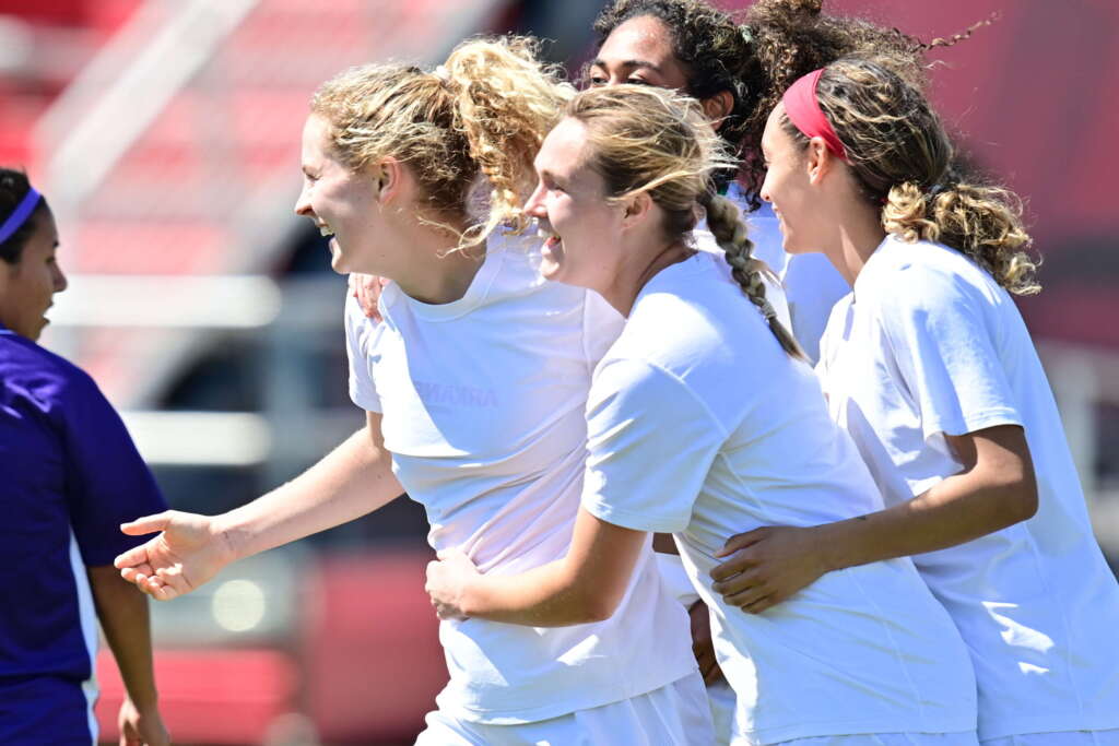 Soccer shuts out TCU in spring exhibition match