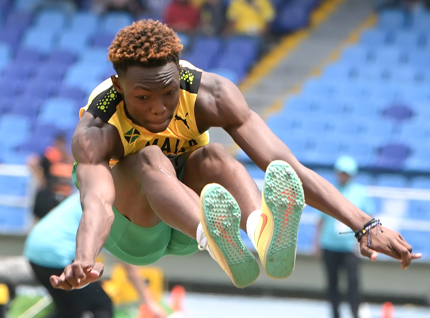 Victorious Jaydon Hibbert breaks World U20 Championship triple jump