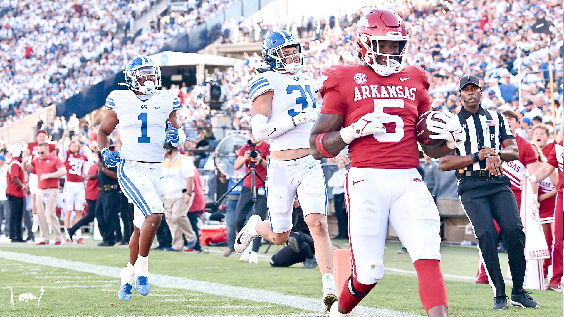 Arkansas away from home again for neutral site game against Texas