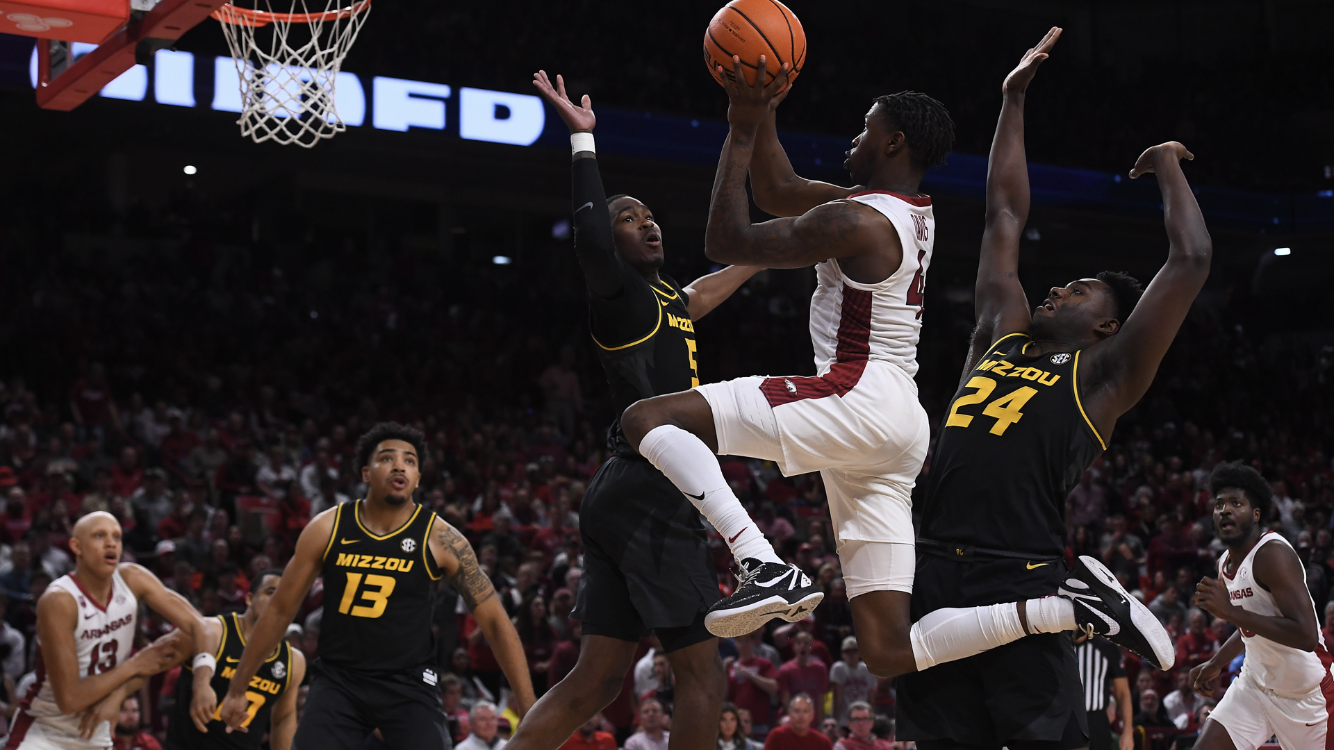 Preview: Hogs-UNCG - Arkansas Fight