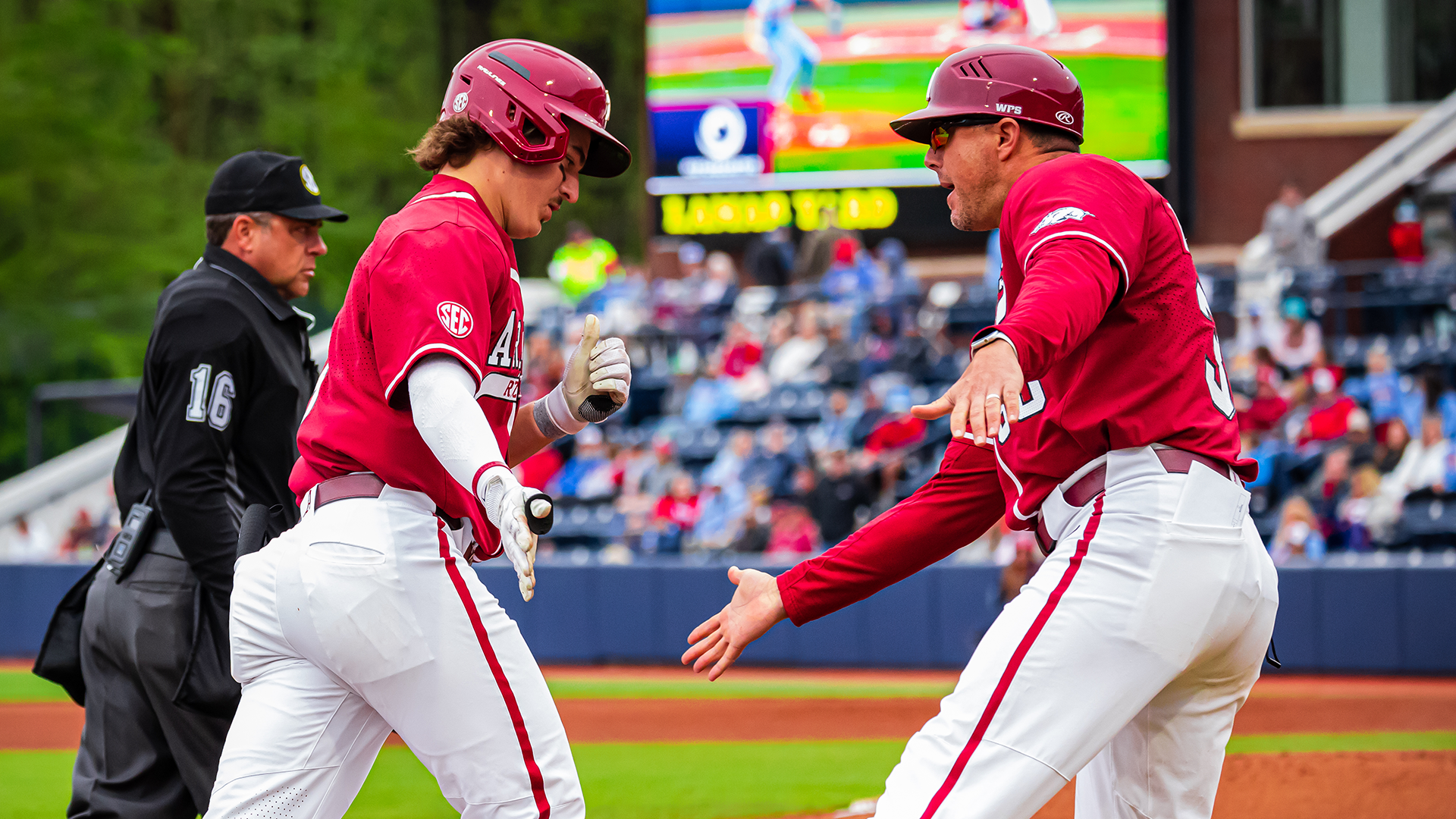 LSU (15-1) tops NCBWA Division I Poll