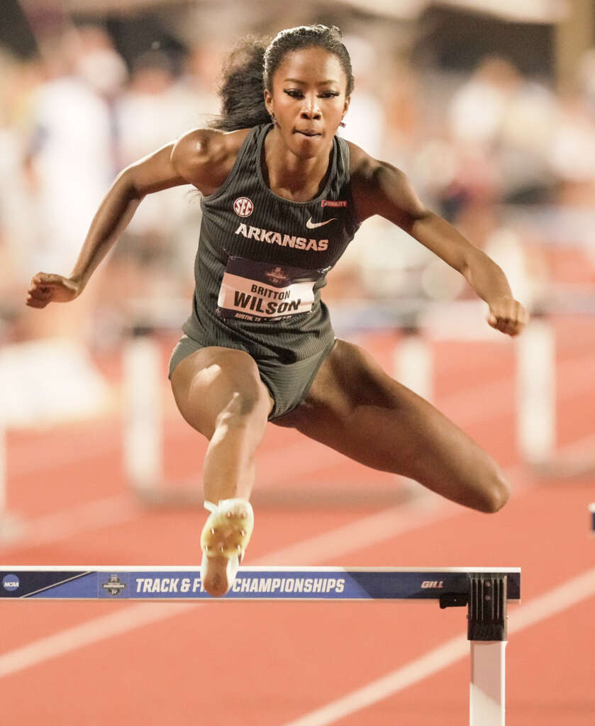 NCAA Video Vault: The race that put Olympic hurdler turned NFL