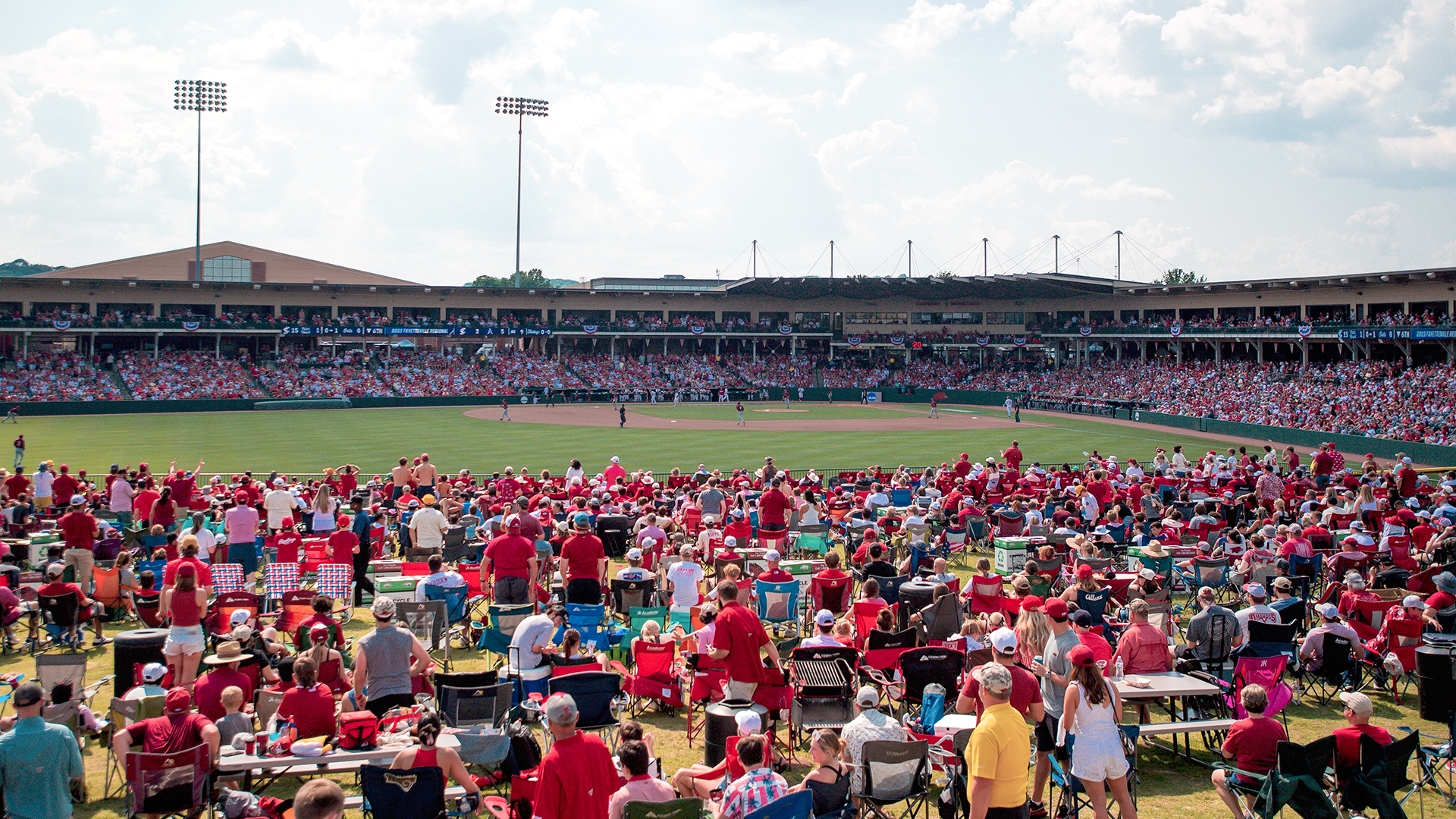 Fans pack stands in Texas as Rangers open stadium to full capacity