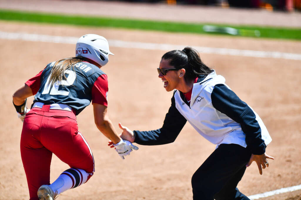 Softball arkansas razorbacks