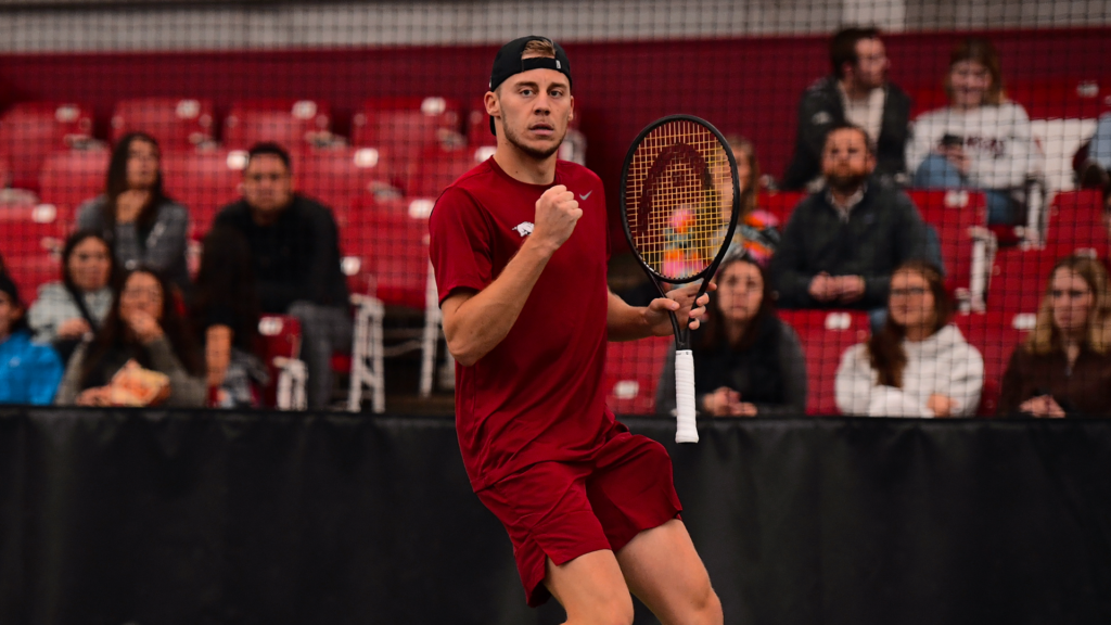 No. 47 Arkansas Rallies to Defeat SMU on the Road, 4-2