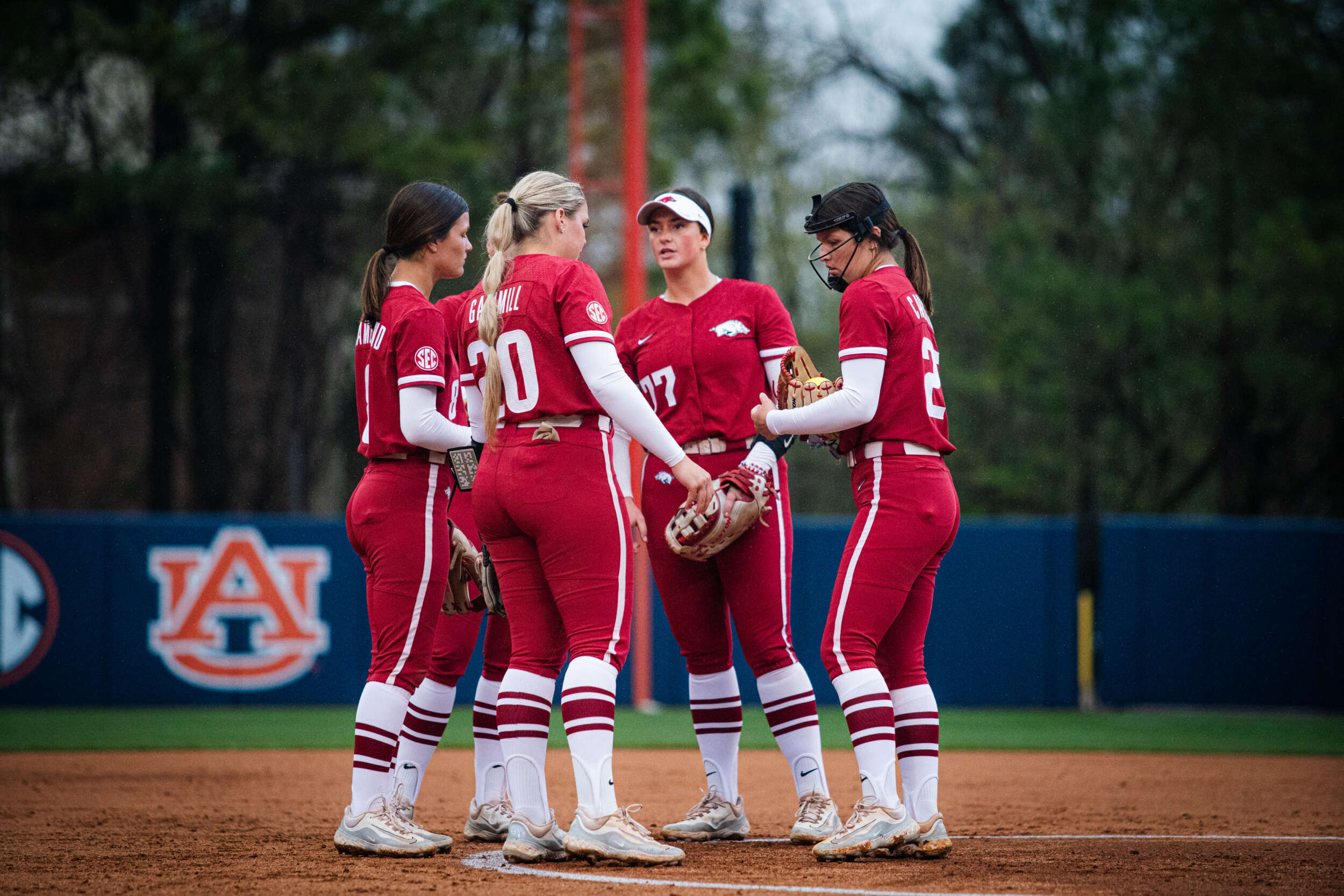 Razorbacks Close Road Tilt with Run-Rule Victory Over Texas A&M