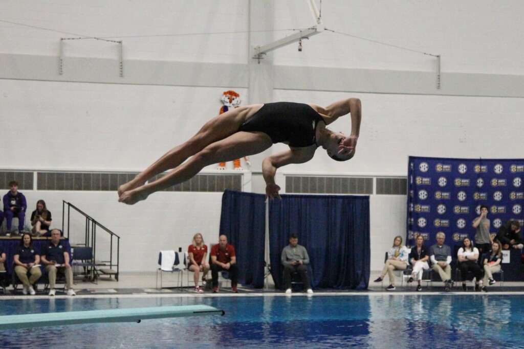How to Watch NCAA Zone Diving