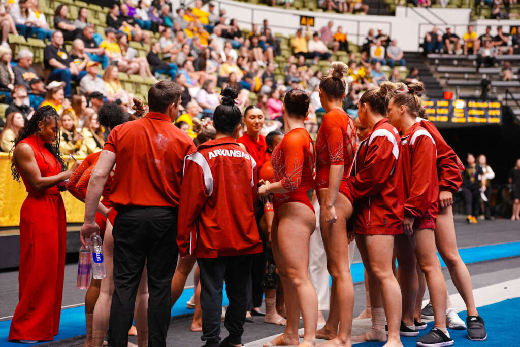 Arkansas Sets New Team, Beam Records in Victory Over Missouri