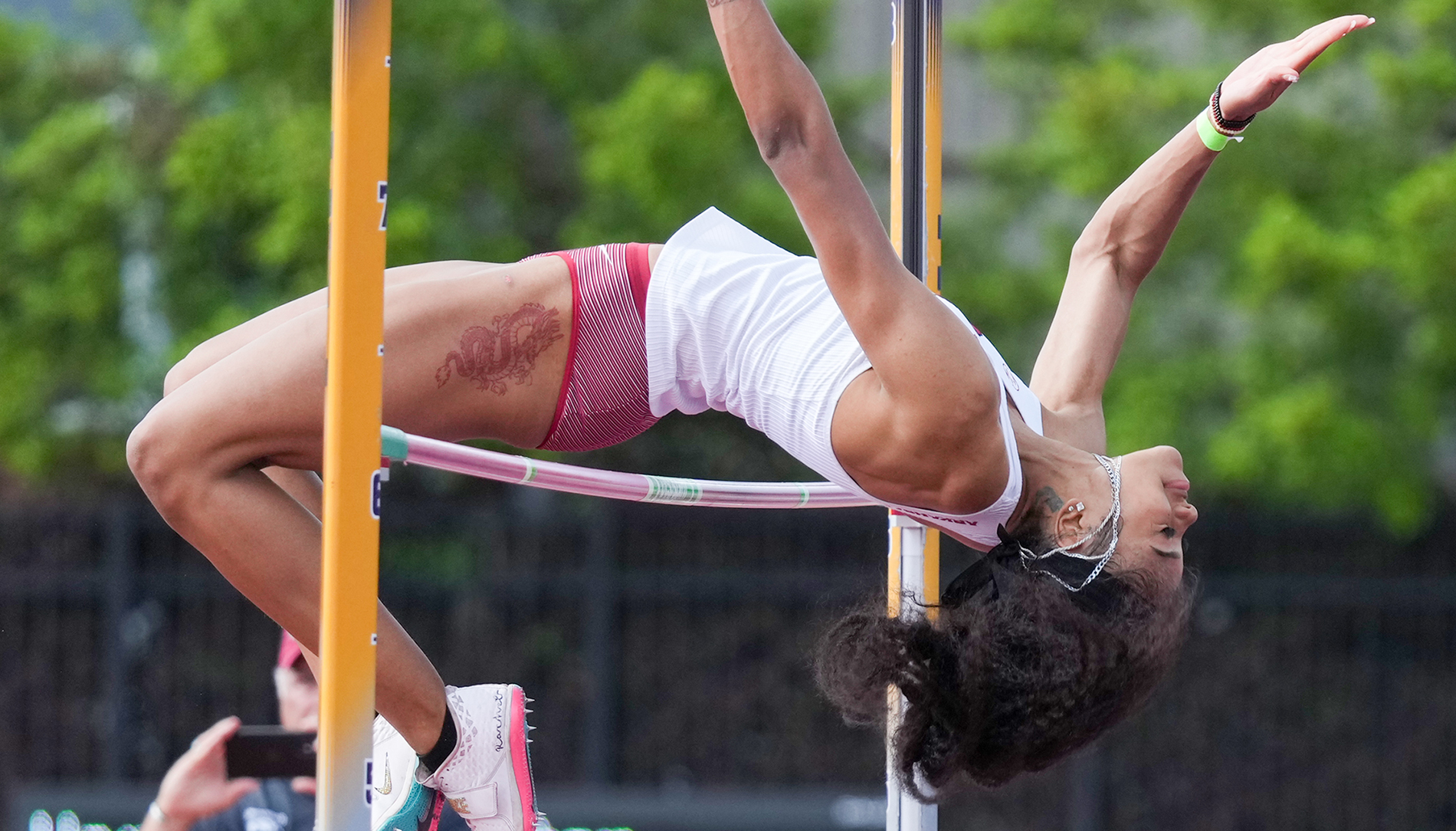 Rachel Glenn breaks Arkansas high jump record