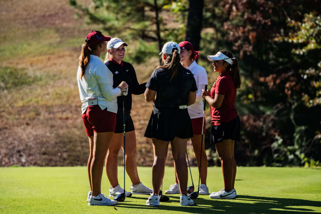 Hogs Remain in First After Second Round at Blessings Collegiate