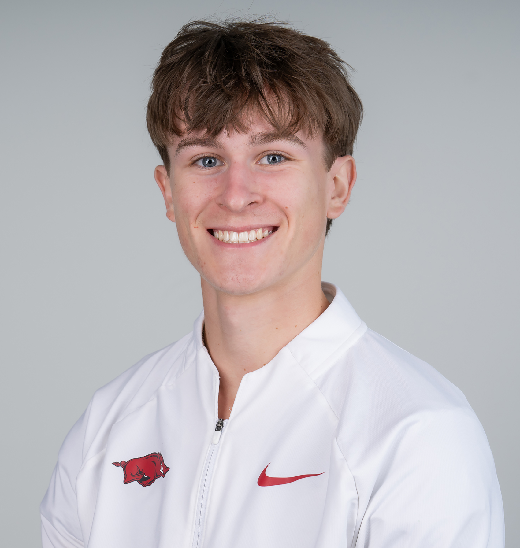 Isaac Carney - Men's Track & Field - Arkansas Razorbacks