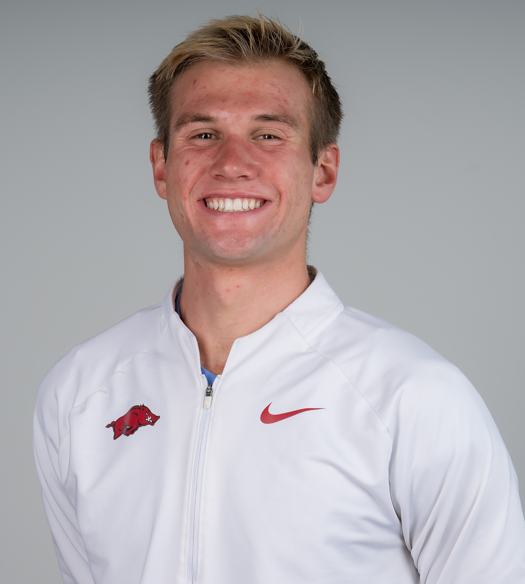 TJ Tomlyanovich - Men's Track & Field - Arkansas Razorbacks