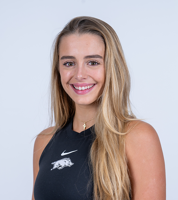 Olga Bienzobas - Women's Tennis - Arkansas Razorbacks