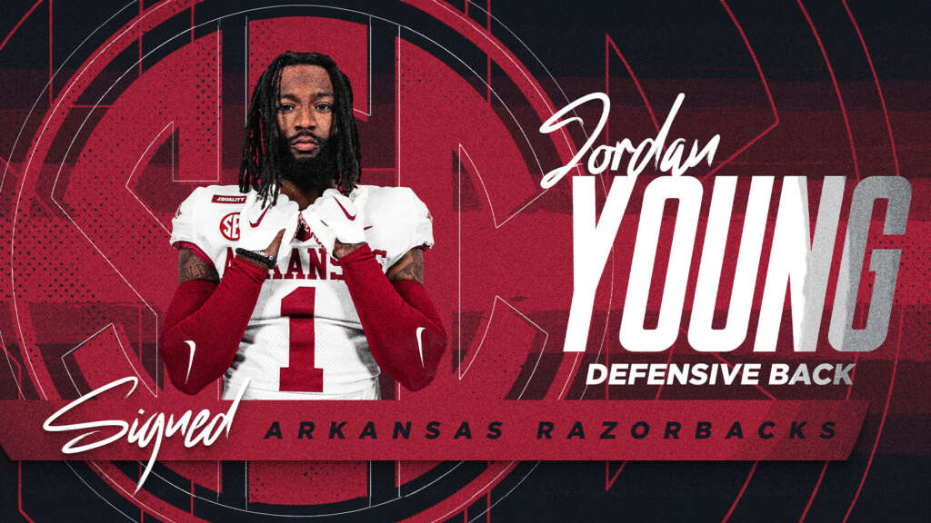 Cincinnati transfer Jordan Young signs with Razorbacks