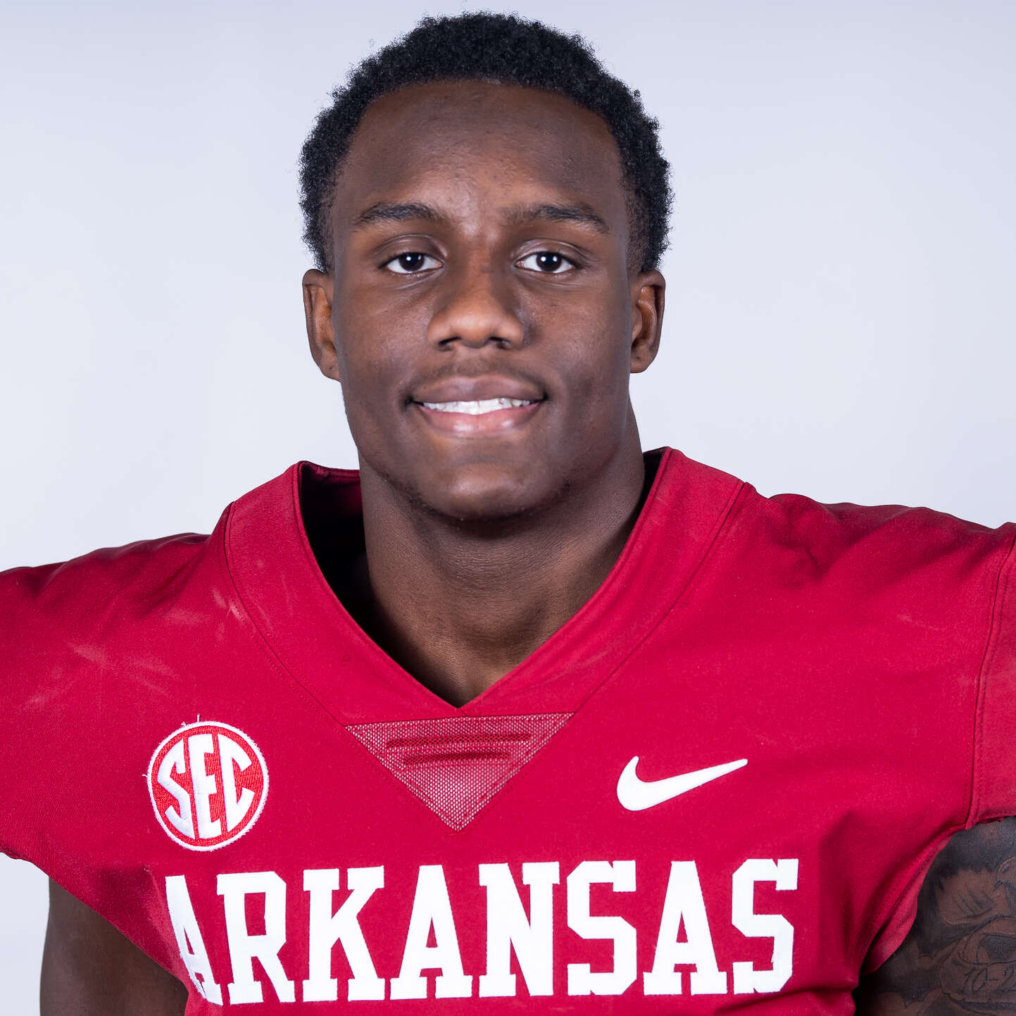 JJ Shelton - Football - Arkansas Razorbacks