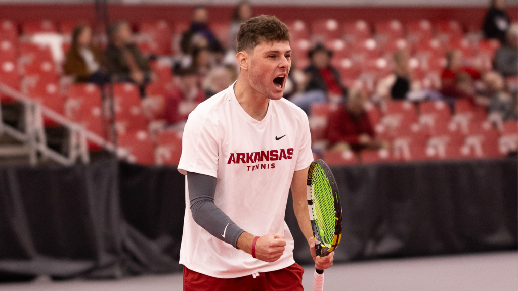 Hogs Head to Lone Star State for ITA Kickoff Weekend