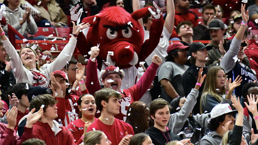 Razorback Basketball Welcomes Maker, Frolov, Thompson and Ourigou