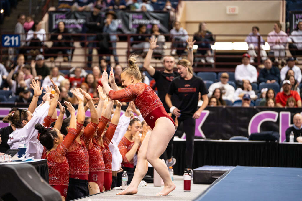 Gymbacks Host Tide in Top 20 Showdown