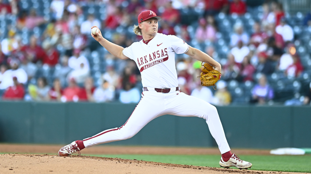 #5 Arkansas Dispatches Little Rock in Seven Innings