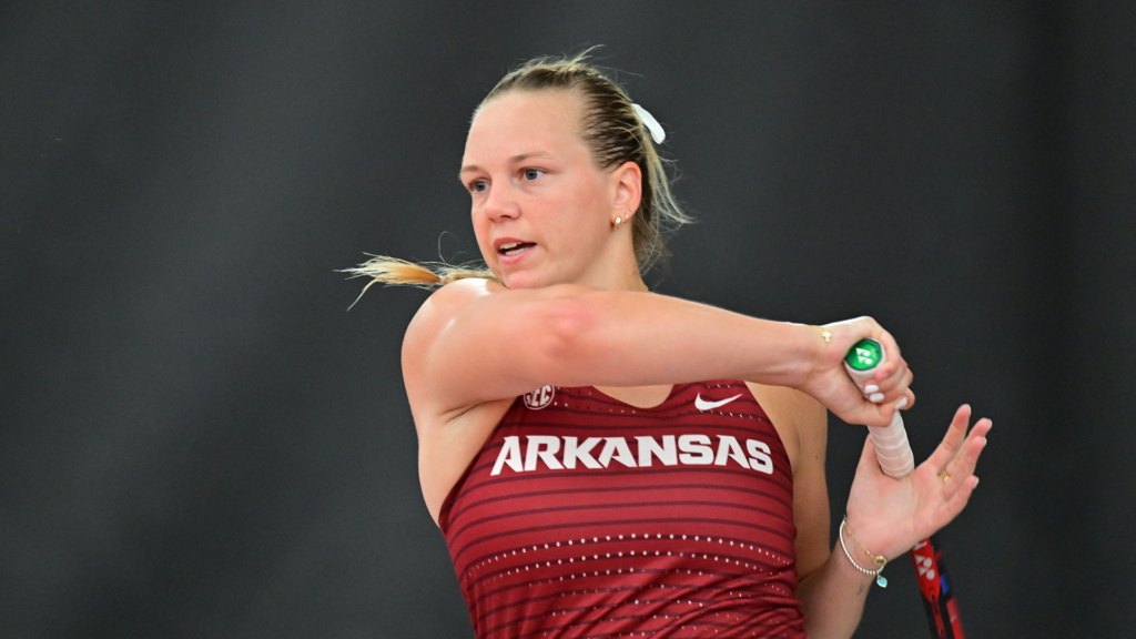 Hogs Defeat Mississippi State 4-1 to Finish Regular Season