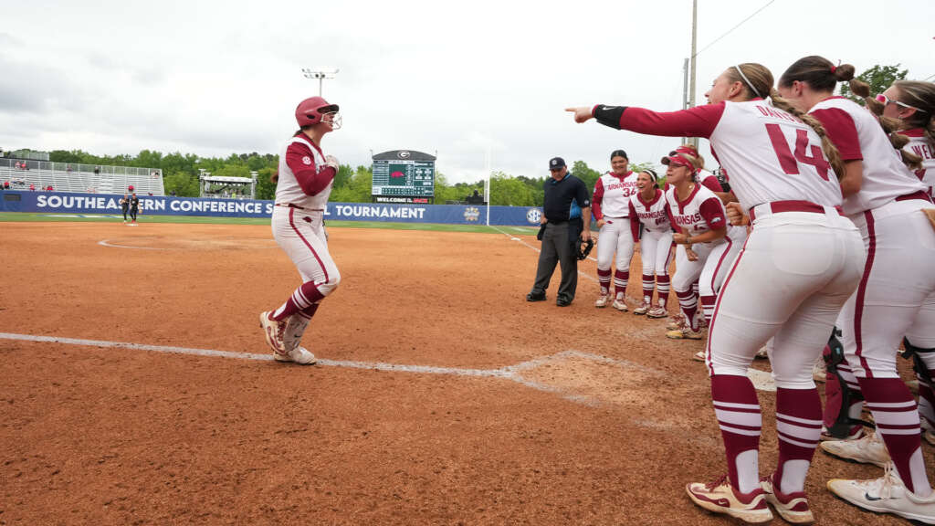 Ellis’ Historic Walk-Off Grand Slam Gives Hogs 5-1 Win Over Georgia