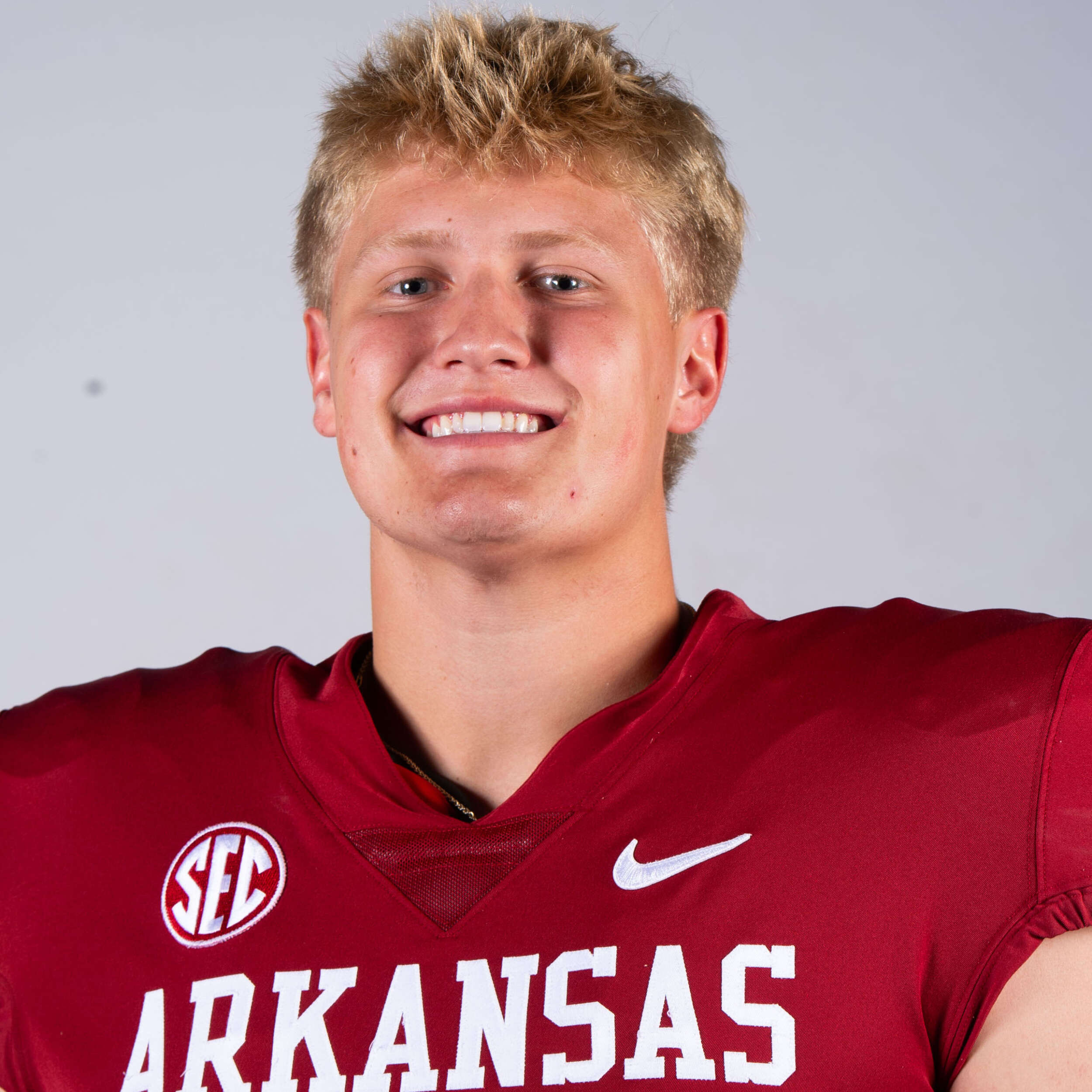 Jonas Nantze - Football - Arkansas Razorbacks
