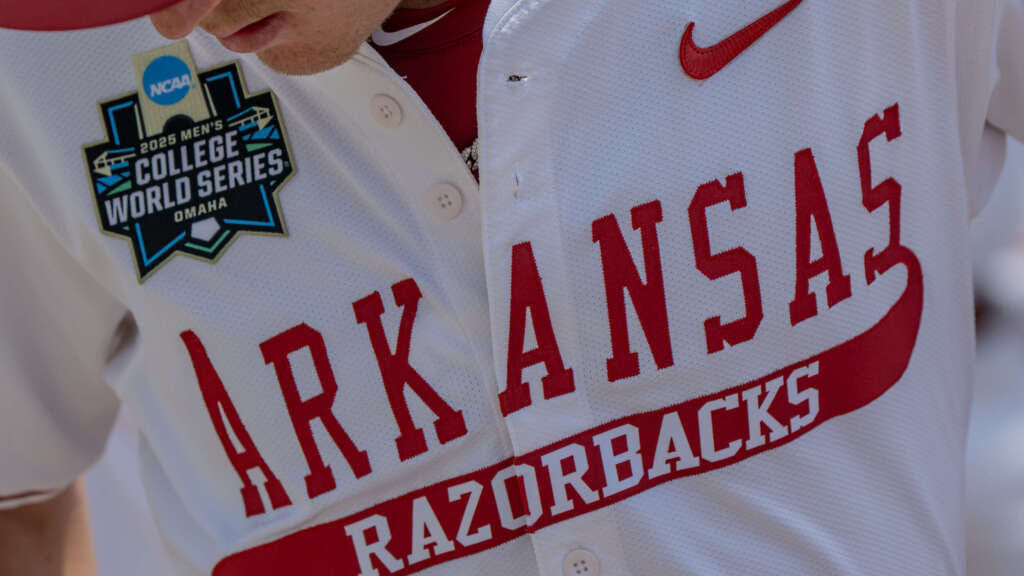 Arkansas eliminated by LSU in CWS semifinals