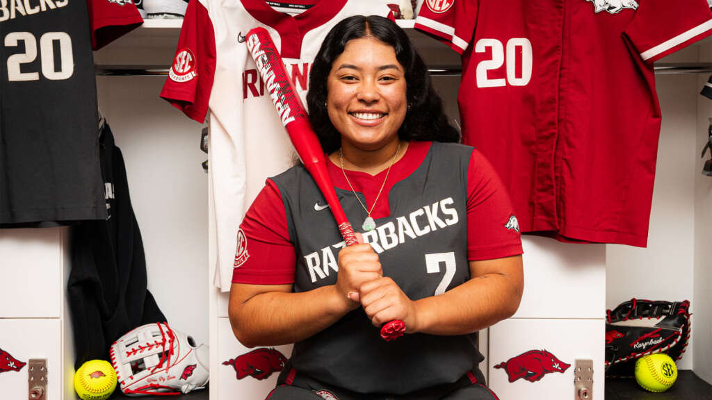 Razorbacks Sign Cal Transfer Tianna Bell
