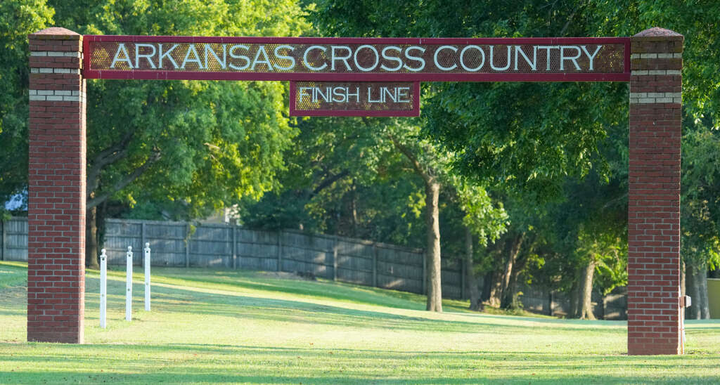 Razorbacks announce 2025 cross country schedule