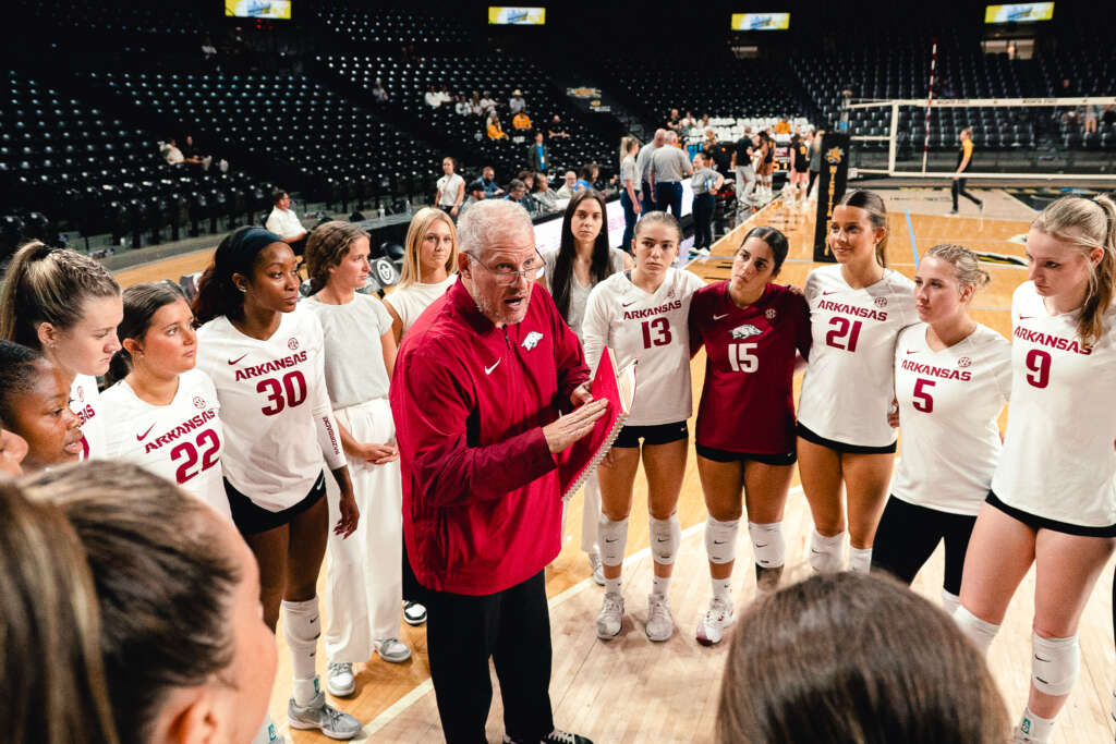 Arkansas Gets Four-Set Win Over Kennesaw State in Season Opener