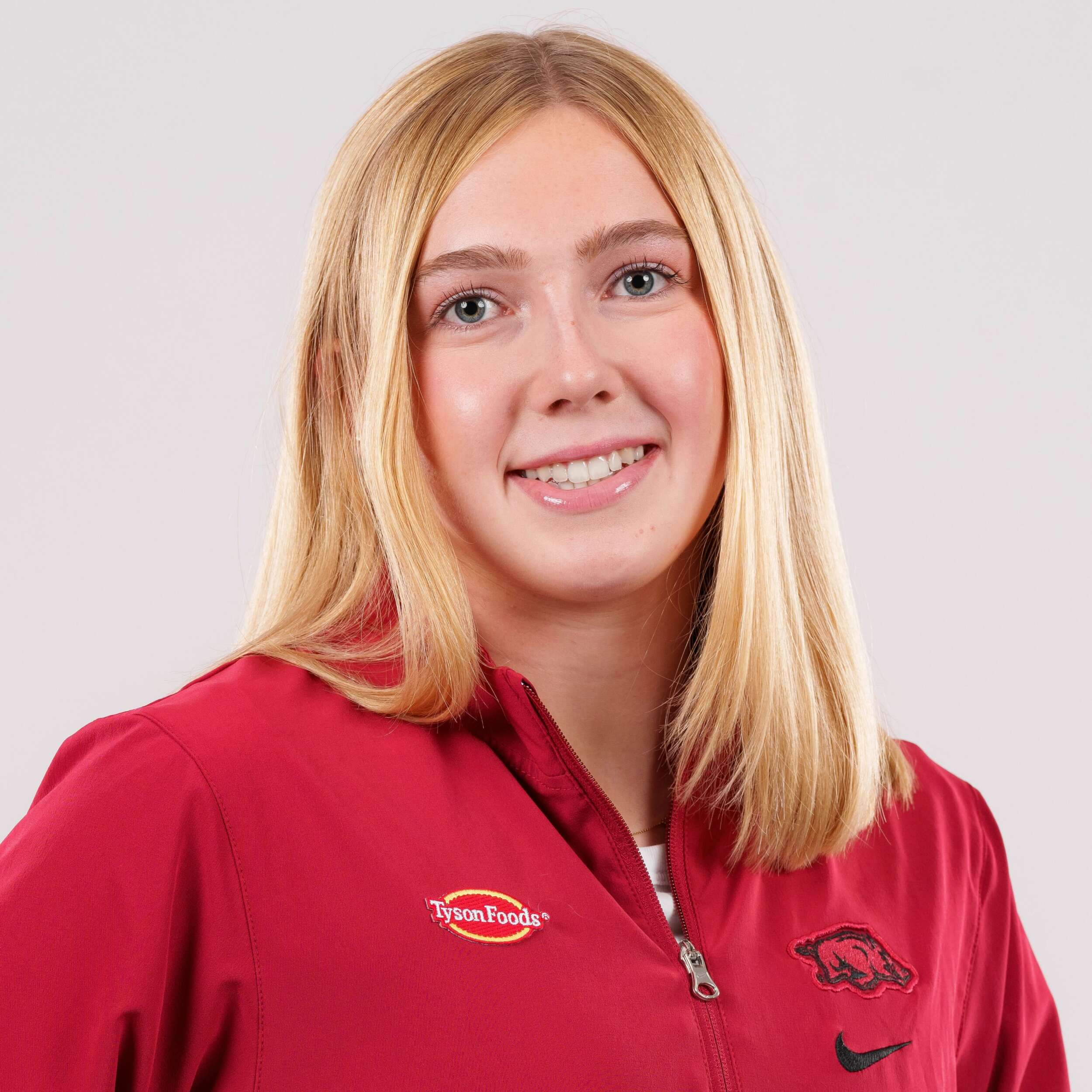 Mari Griffin - Swimming & Diving - Arkansas Razorbacks