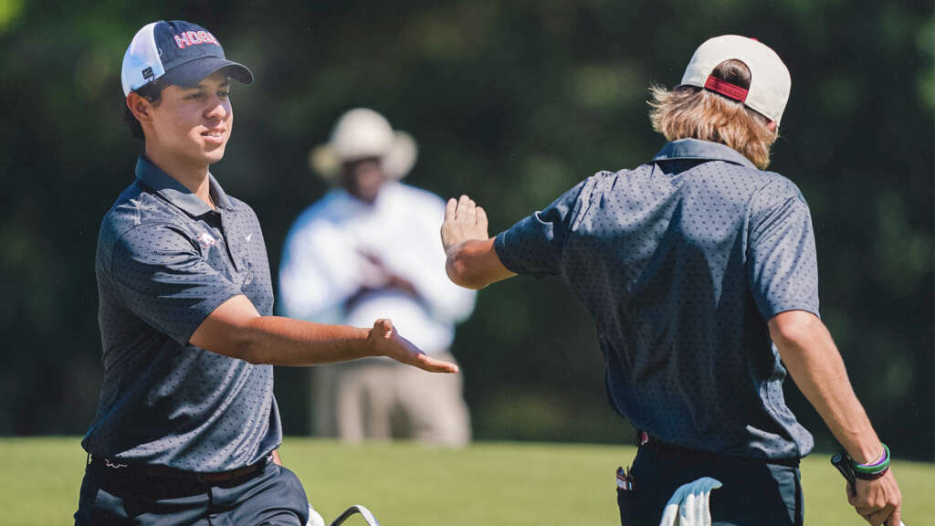 Arkansas MGolf Leads After Rd1 at Blessings Collegiate Invitational