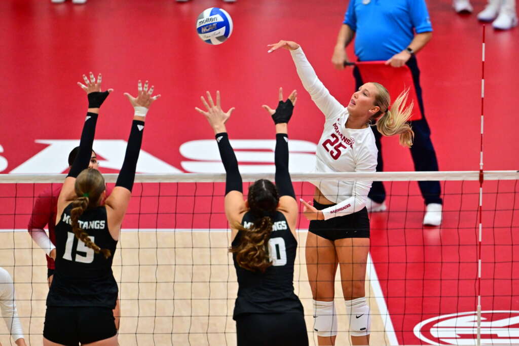 Hogs Swept by Stangs in Home Opener