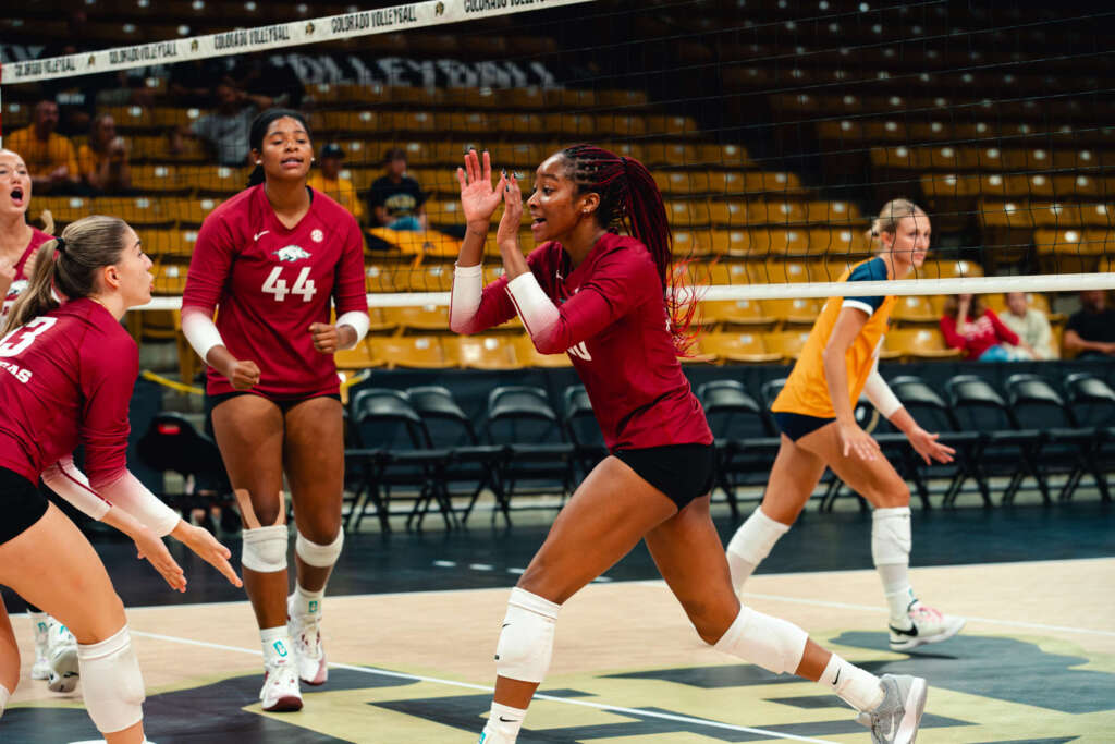 Hogs Close Out Non-Con Schedule with Razorback Invitational