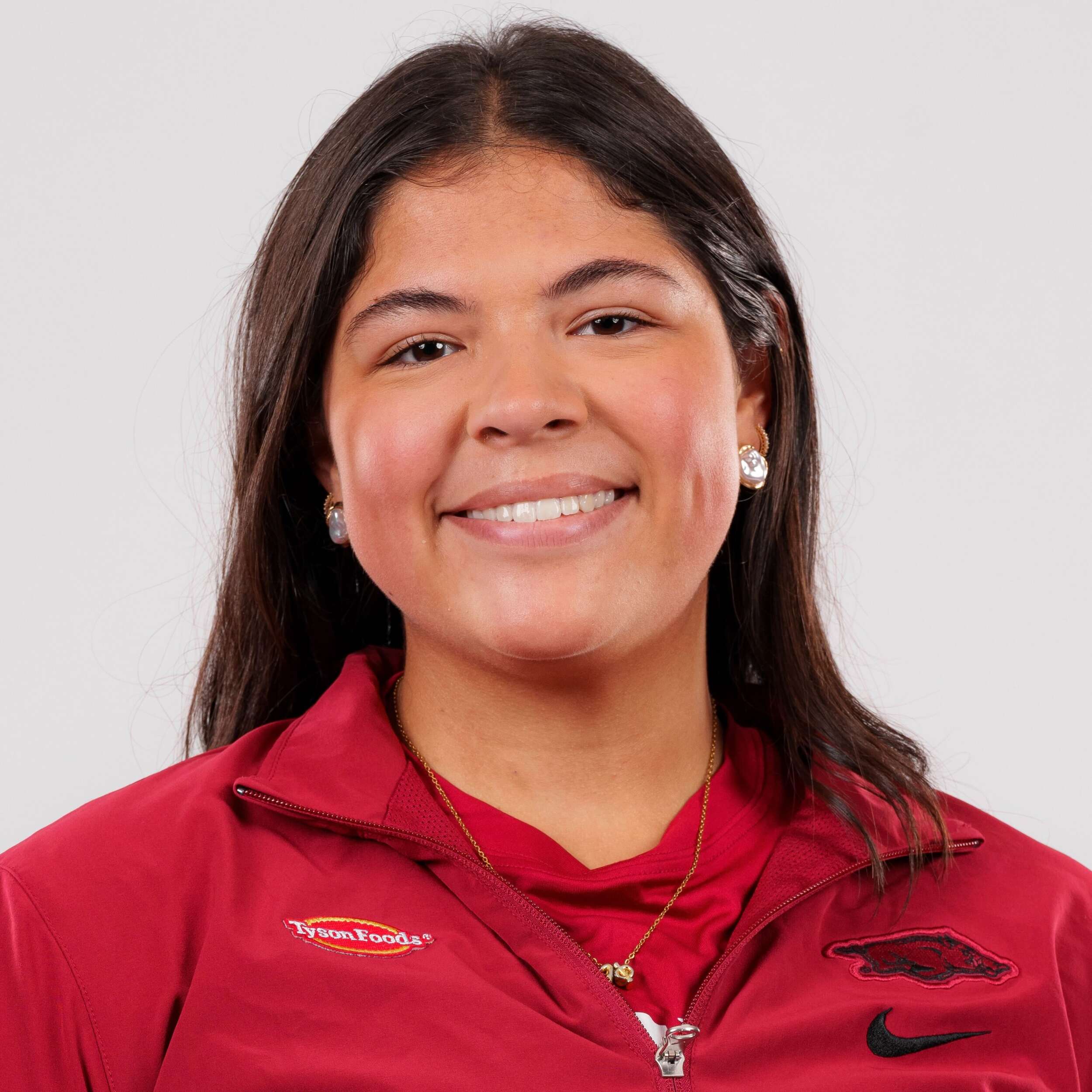 Sofia Janah - Swimming & Diving - Arkansas Razorbacks